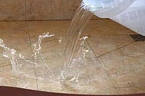 娄底市漏水维修 免砸砖防水材料该如何施工